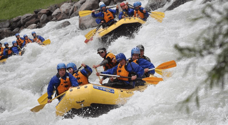 rafting: team building aziendale
